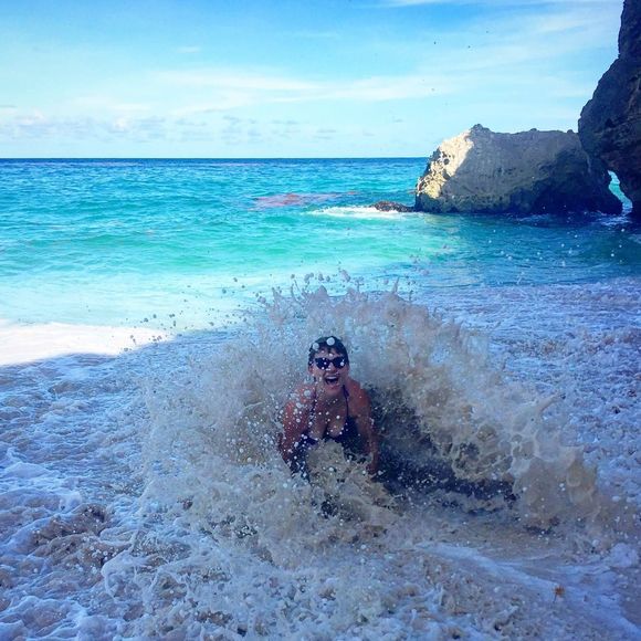 Meet your Posher, Lizzy - Picture 1 of 1